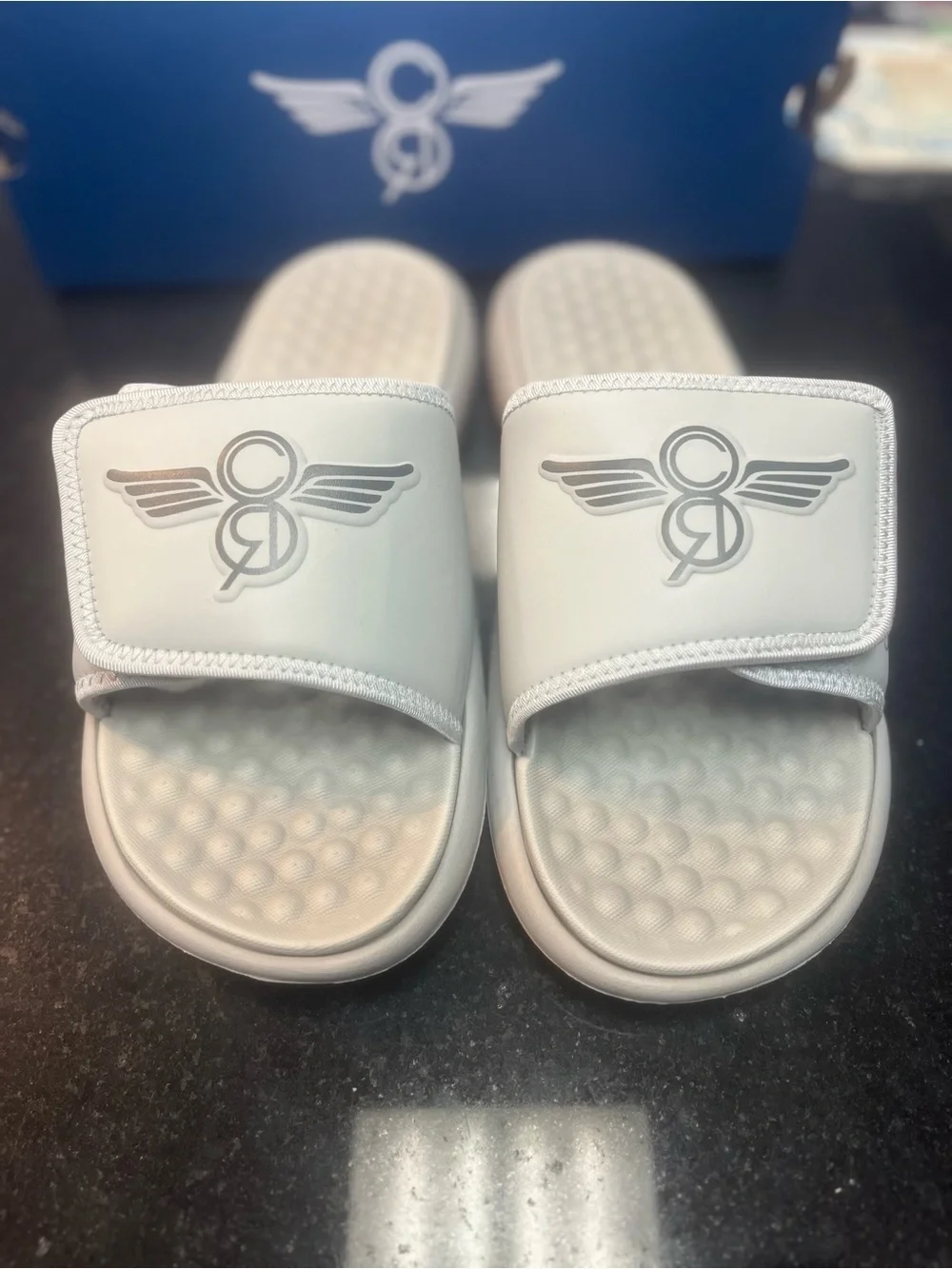 Sz 12 MENS CREATIVE RECREATION VARESE SLIDES